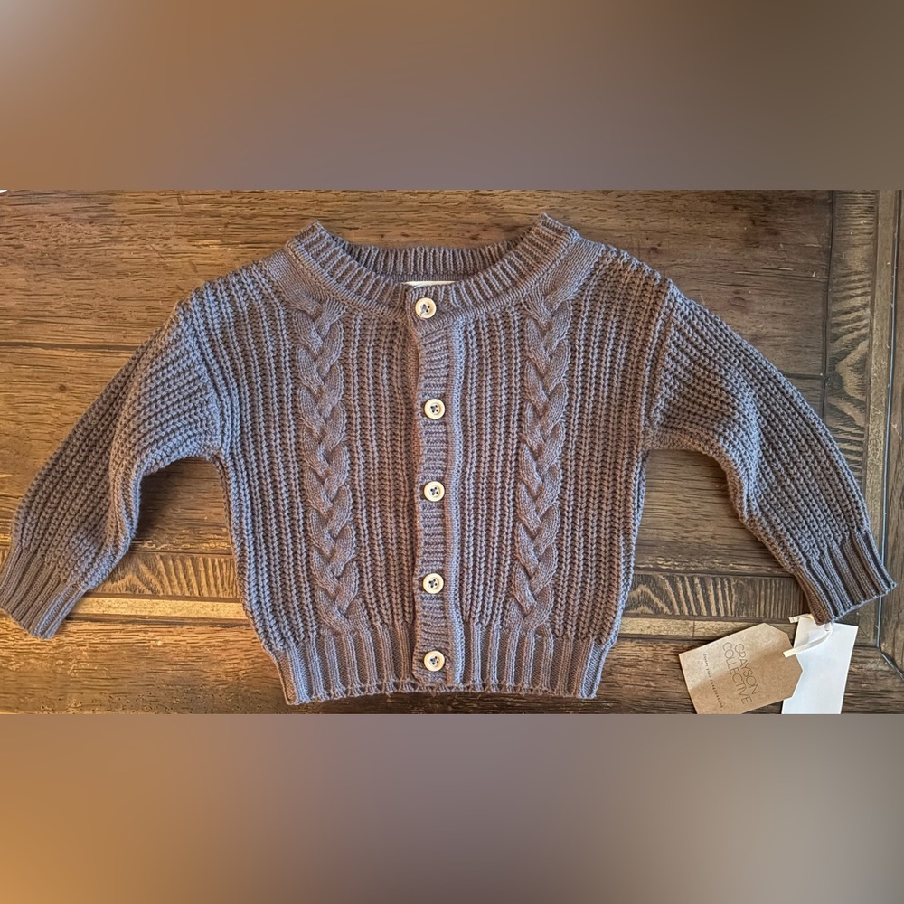 Cozy Cable Knit Sweater - Gray